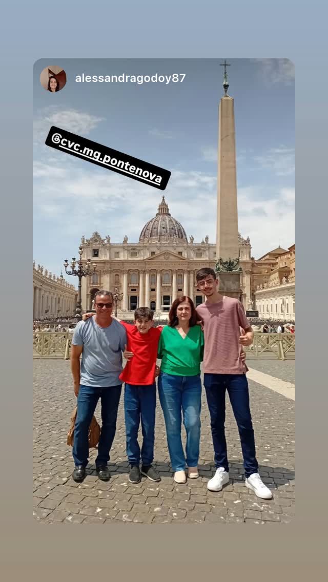 Família de clientes no Vaticano, em Roma